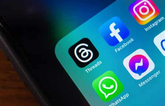 Elon Musk and WhatsApp boss argue about Messenger’s privacy. Elon Musk and WhatsApp boss argue about messenger’s privacy.
