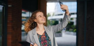 4 Steps to LinkedIn Success. Linkedin Corporate Influencer