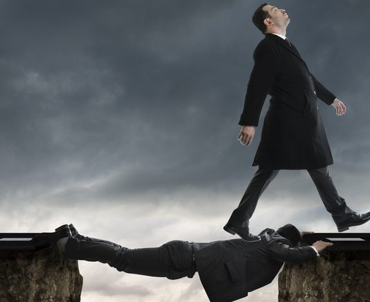 Why does Donald Trump’s boss strategy work? The devil carries – charisma! donald trump strategy